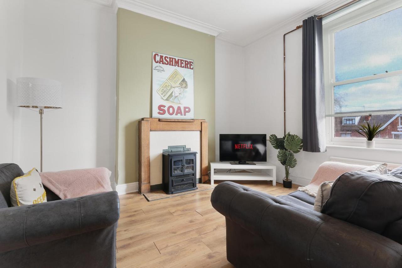 Apartment Convenient 2-bed - Ideal For Contractors & Working Away, Free Parking, Pet Friendly, Netflix Sheffield